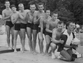 Переможна плавацька дружина КЛК. 1960 р.